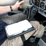 Image of Design4Pilots i-Pilot iPad Kneeboard-Closed